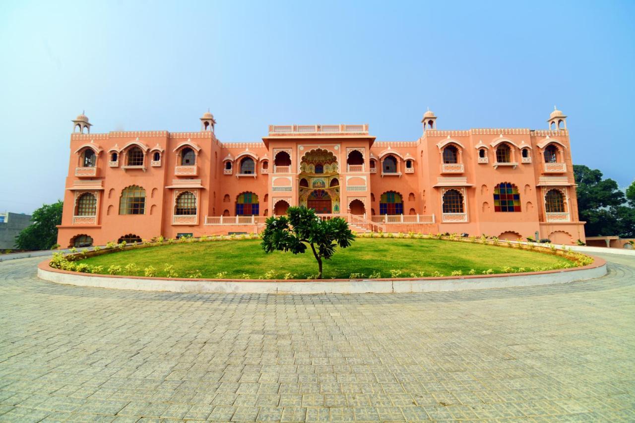 R Chandra'S Palace By Inspira Chomu المظهر الخارجي الصورة